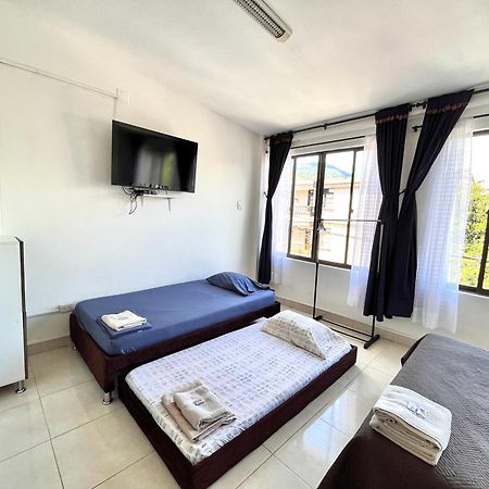 Apartaestudio Centro Pereira Un Solo Ambiente 외부 사진